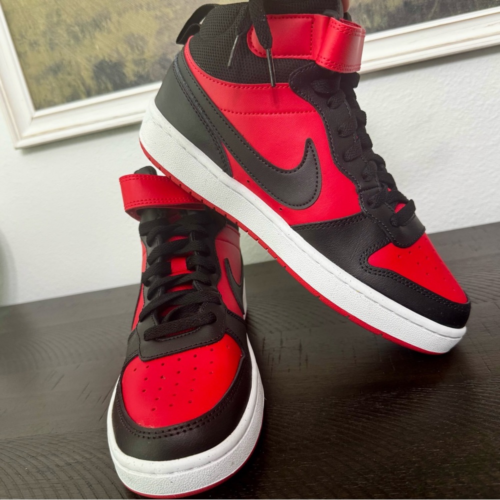New Nike Court Red and Black Sneakers size 6Y 7.5 Womens